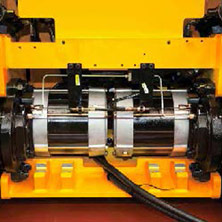 Plano de cerca del sistema Dual Drive de carretilla eléctrica Hyundai Serie 9