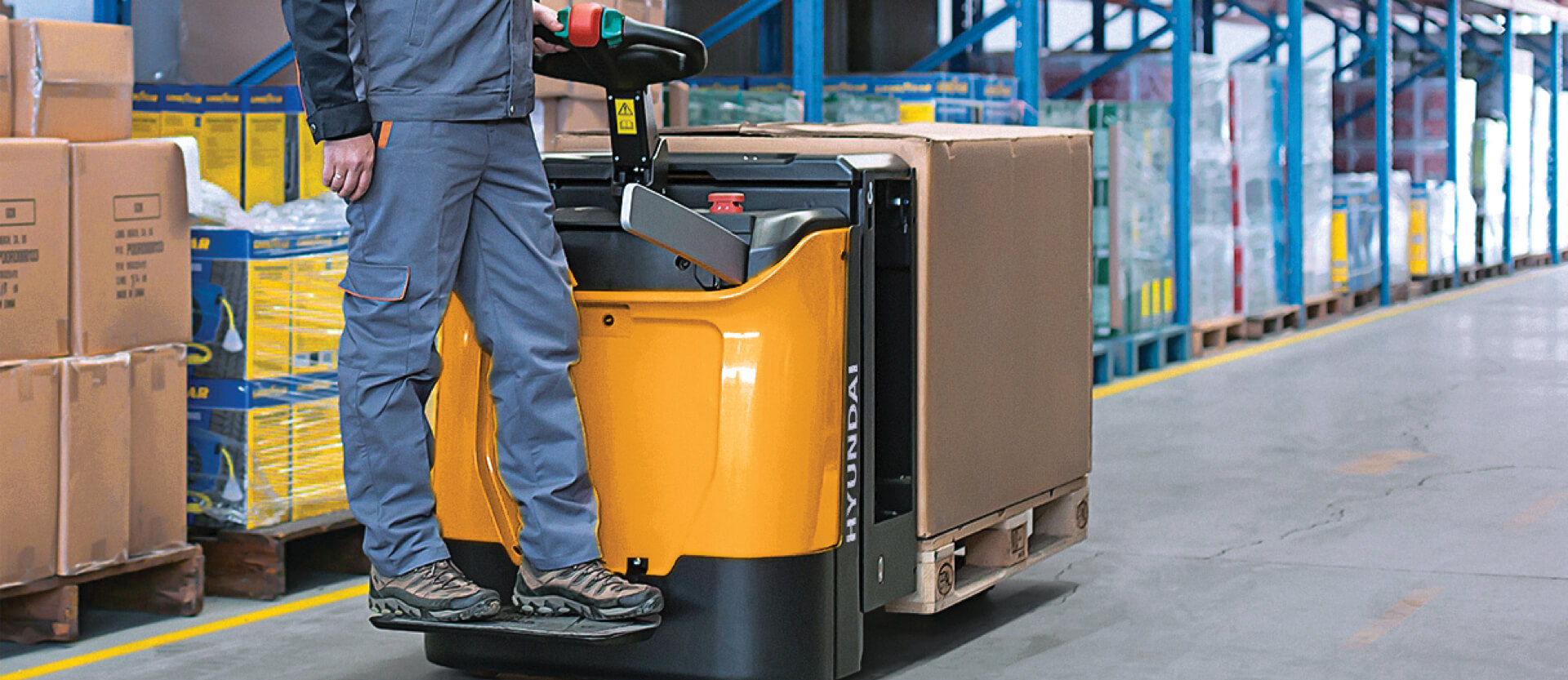 20-25EPR-X Hyundai Ride-on pallet truck warehouse operation
